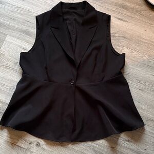 BloomChic Elegant Ponte One-button Black Vest with Peplum